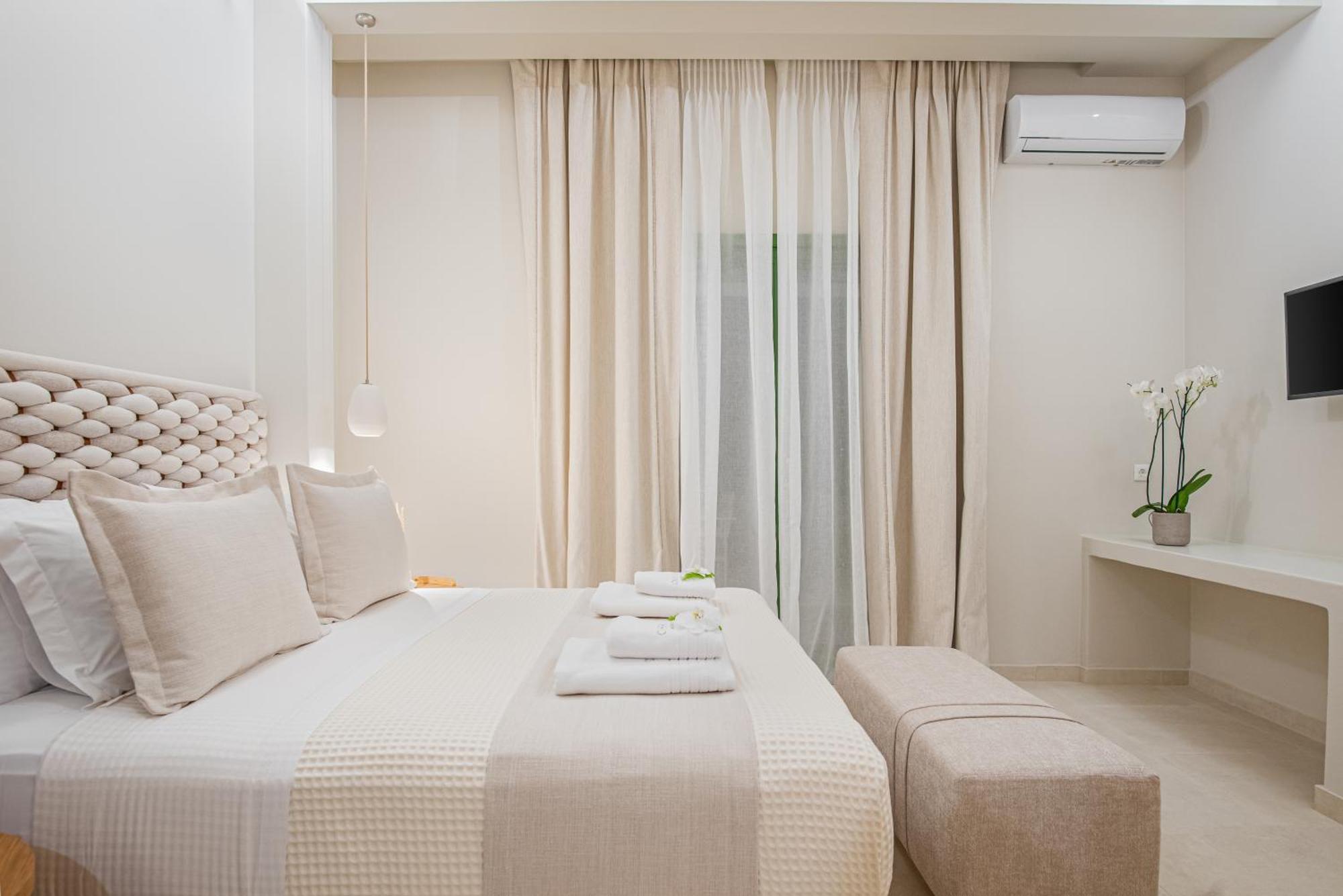 Casa Di Fiori Andros Suites מראה חיצוני תמונה